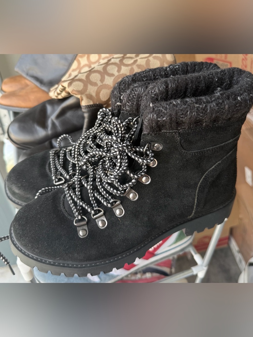 Cleo + Wolf Black Leather Lug Sole Hiking Boots 8.5W Like New